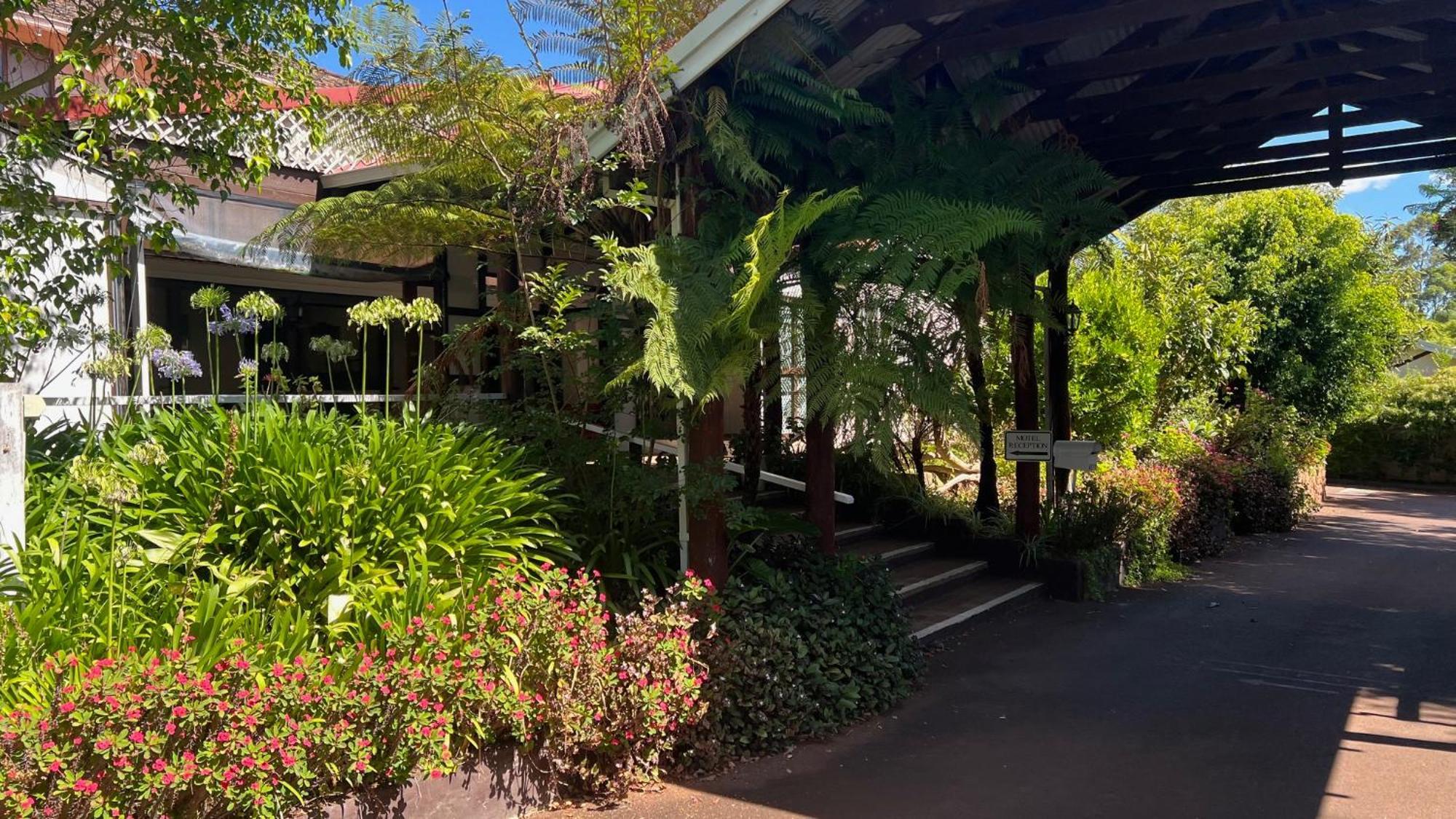 Karri Forest Motel Pemberton Exterior foto